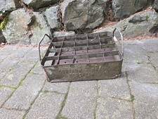 Alter Bierkasten mit