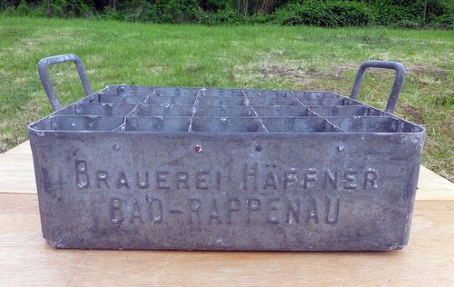 Alter bierkasten metall - nr.3,